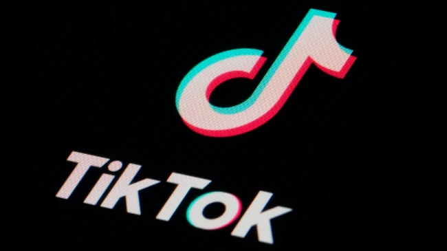 无需抓包无需魔改免拔卡观看Tiktok在iPhone使用官方版Tiktok APP即可免拔卡访问抖音国际版｜账号批发与安全使用参考